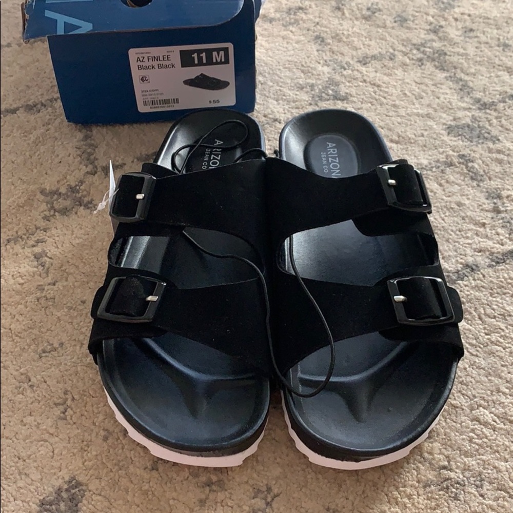 Arizona Finlee Sandals